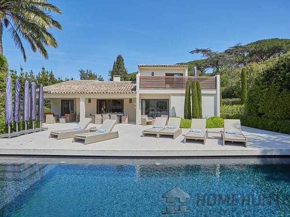 5 Bedroom Villa/House in Saint Tropez 22