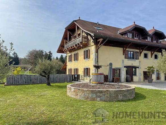 7 Bedroom Villa/House in Arenthon 10