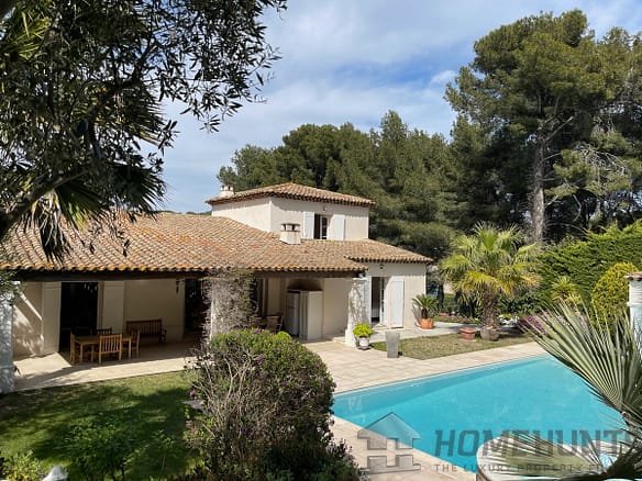 4 Bedroom Villa/House in Sanary Sur Mer 3