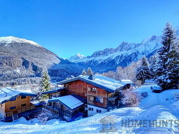 6 Bedroom Chalet in Les Houches 14