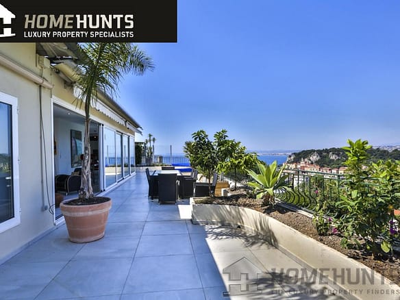 3 Bedroom Apartment in Nice - Mont Boron 14