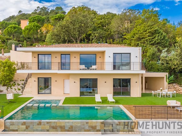 4 Bedroom Villa/House in Mandelieu La Napoule 24