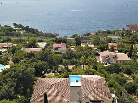 5 Bedroom Villa/House in Agay 16
