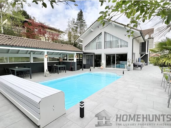 5 Bedroom Villa/House in Annecy 3