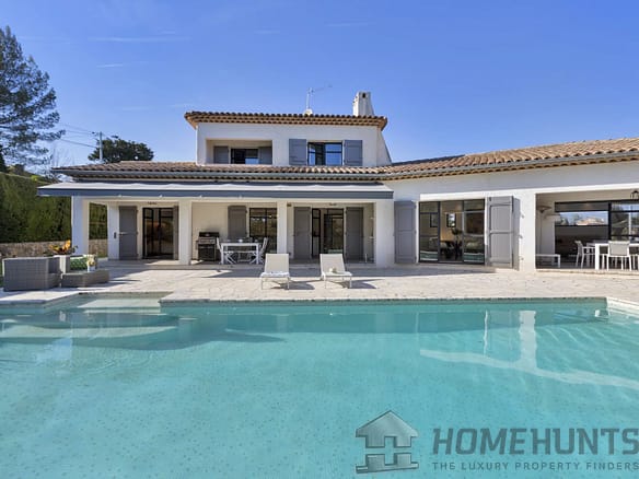 3 Bedroom Villa/House in Valbonne 4