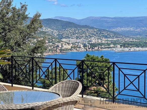 5 Bedroom Villa/House in Theoule Sur Mer 6