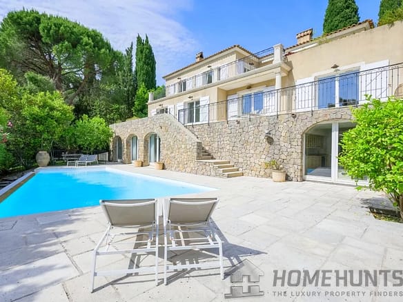 5 Bedroom Villa/House in Mougins 7