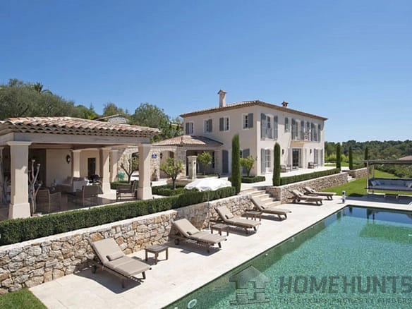 5 Bedroom Villa/House in Mougins 4