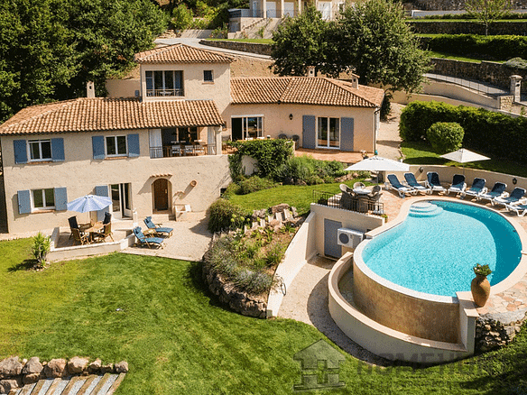 6 Bedroom Villa/House in Montauroux 16