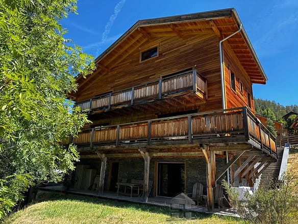 4 Bedroom Chalet in Allos 4
