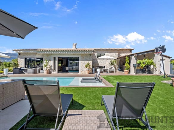 4 Bedroom Villa/House in Valbonne 5