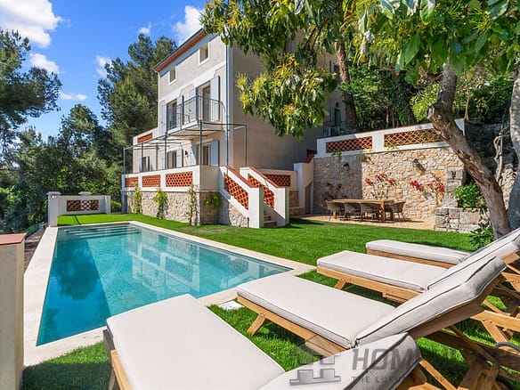 5 Bedroom Villa/House in Roquebrune Cap Martin 3