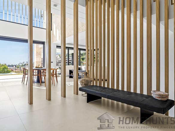 4 Bedroom Villa/House in Benahavís 10