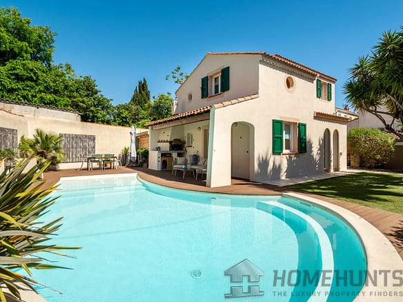 4 Bedroom Villa/House in Marseille 5