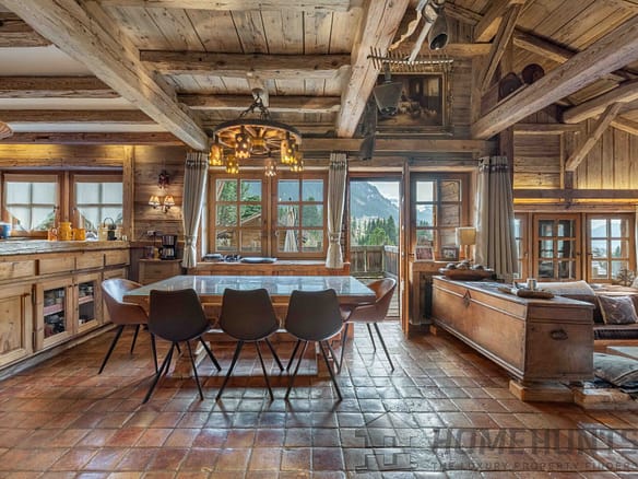7 Bedroom Chalet in Megeve 3