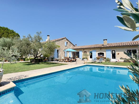 4 Bedroom Villa/House in St Remy De Provence 10