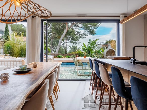 6 Bedroom Villa/House in Cassis 26