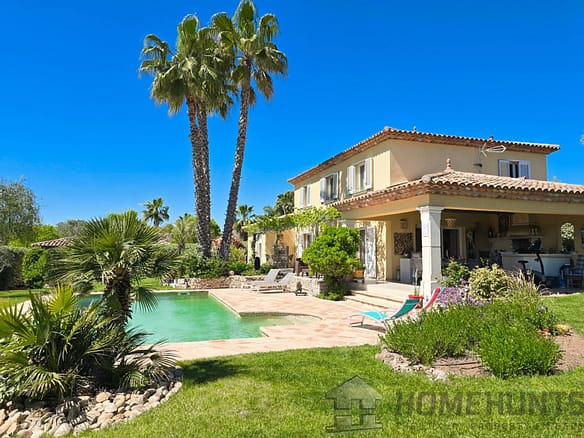 5 Bedroom Villa/House in Frejus 2