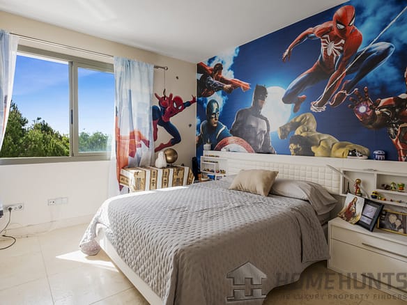 3 Bedroom Apartment in Benahavís 18