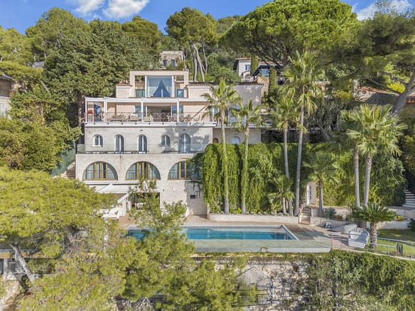 9 Bedroom Villa/House in St Jean Cap Ferrat 16