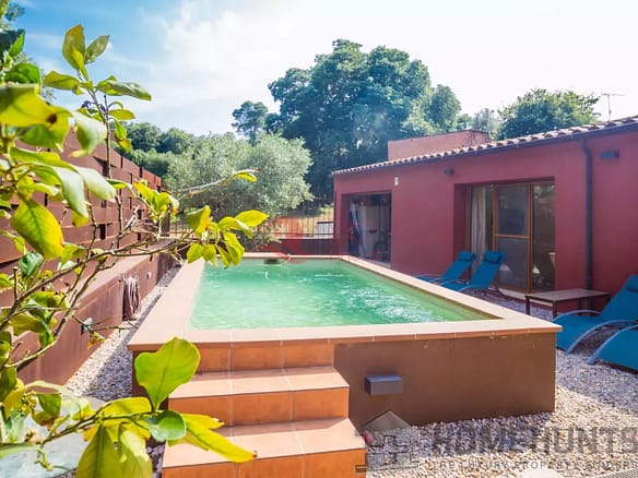 7 Bedroom Villa/House in Fonteta 4