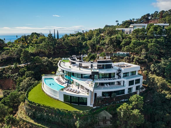 9 Bedroom Villa/House in La Zagaleta 2