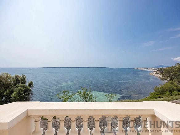 3 Bedroom Villa/House in Cannes 6