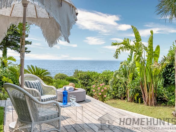 2 Bedroom Apartment in Agay 24
