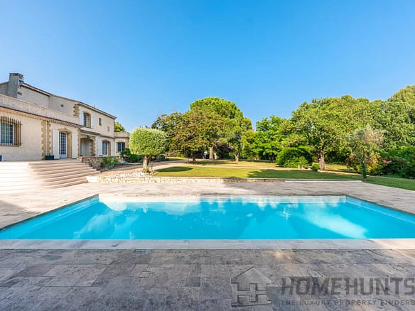 5 Bedroom Villa/House in Aix En Provence 5