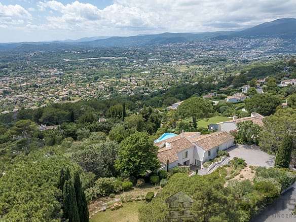 6 Bedroom Villa/House in Mouans Sartoux 34