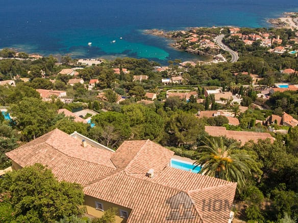 7 Bedroom Villa/House in Les Issambres 12