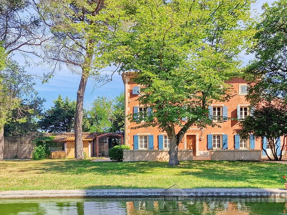 4 Bedroom Villa/House in Oppede 32