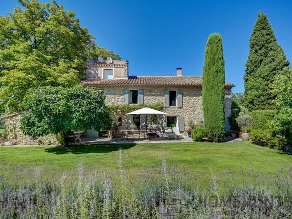 4 Bedroom Villa/House in Trets 16