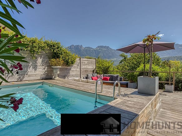 4 Bedroom Chalet in Saint Jorioz 6