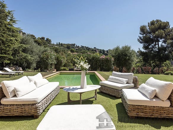 5 Bedroom Villa/House in Nice 5