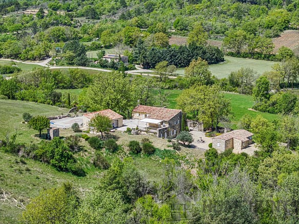 5 Bedroom Villa/House in Cereste-en-luberon 20
