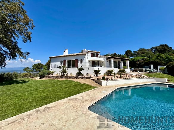 5 Bedroom Villa/House in Mandelieu La Napoule 36
