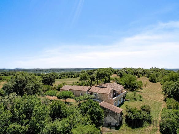 3 Bedroom Villa/House in Uzes 5