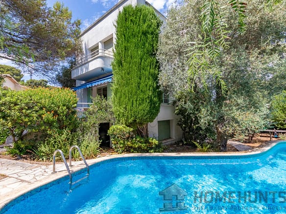 4 Bedroom Villa/House in Cap D Antibes 9