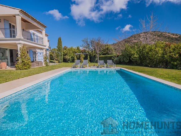 4 Bedroom Villa/House in Grimaud 30
