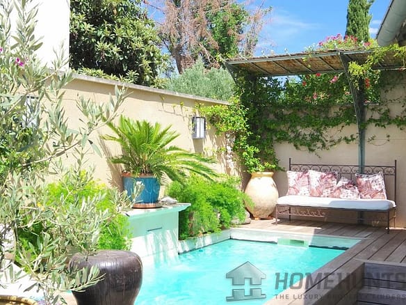 3 Bedroom Villa/House in Fontvieille 36