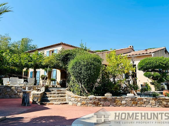 5 Bedroom Villa/House in Les Issambres 22