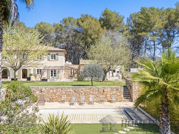 3 Bedroom Villa/House in Trans En Provence 14