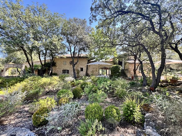 4 Bedroom Villa/House in Menerbes 20
