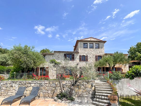 5 Bedroom Villa/House in Callian 14