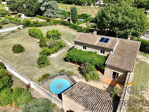 4 Bedroom Villa/House in Rochegude 32