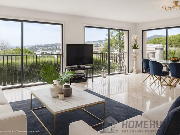 6 Bedroom Villa/House in Cannes 46