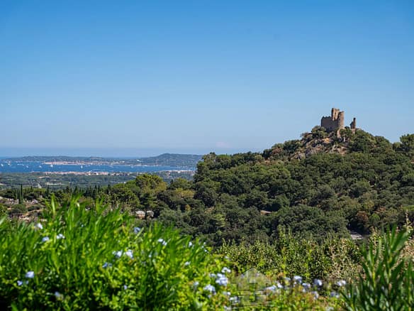 3 Bedroom Villa/House in Grimaud 32