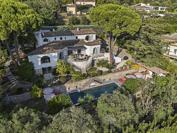 5 Bedroom Villa/House in Mougins 7