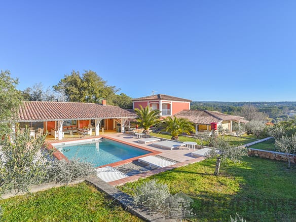 4 Bedroom Villa/House in Lorgues 3